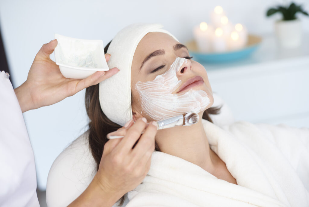 Beauty parlour near Ashiana Digha Road, Patna